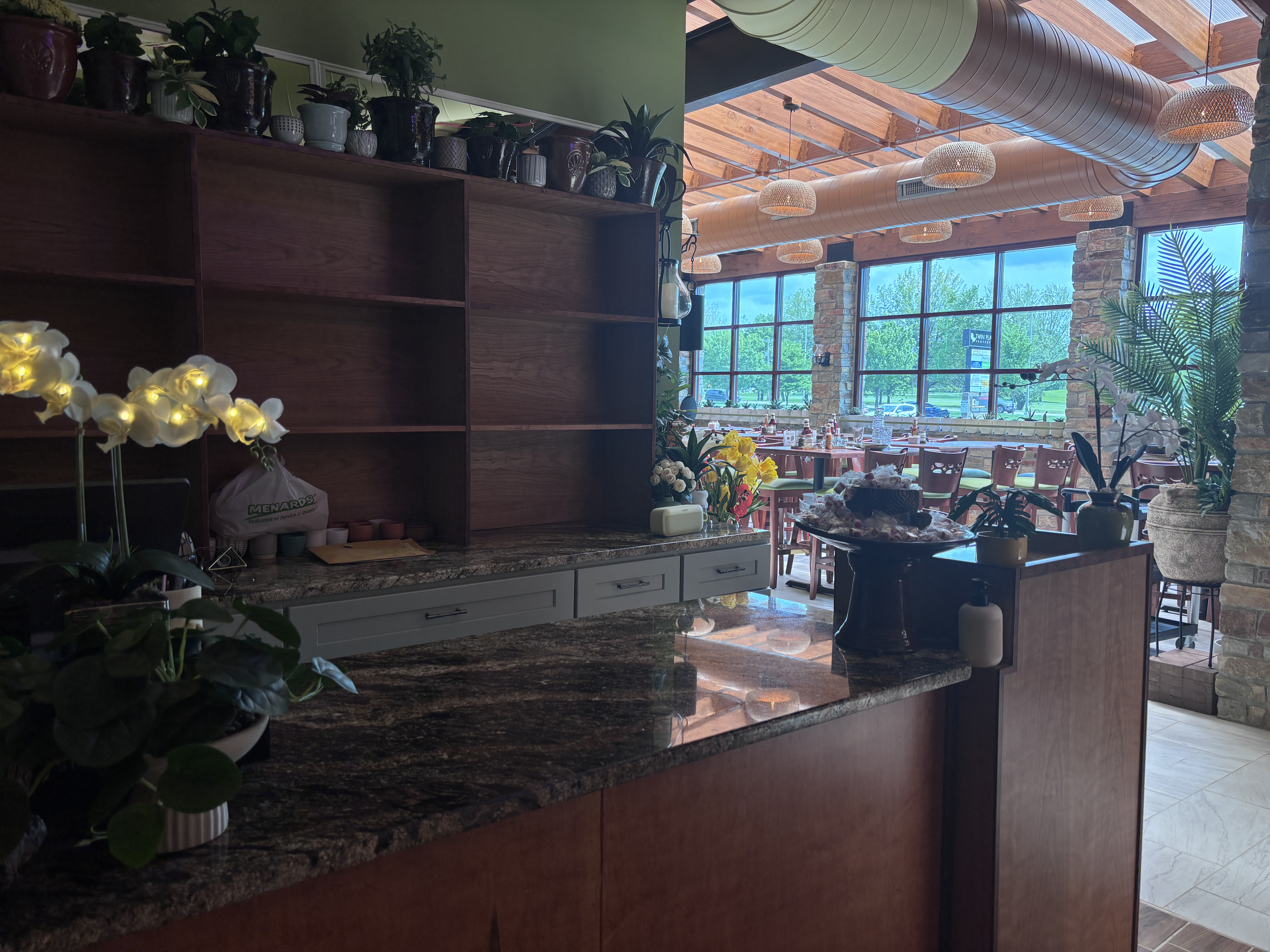 Dining Area 4